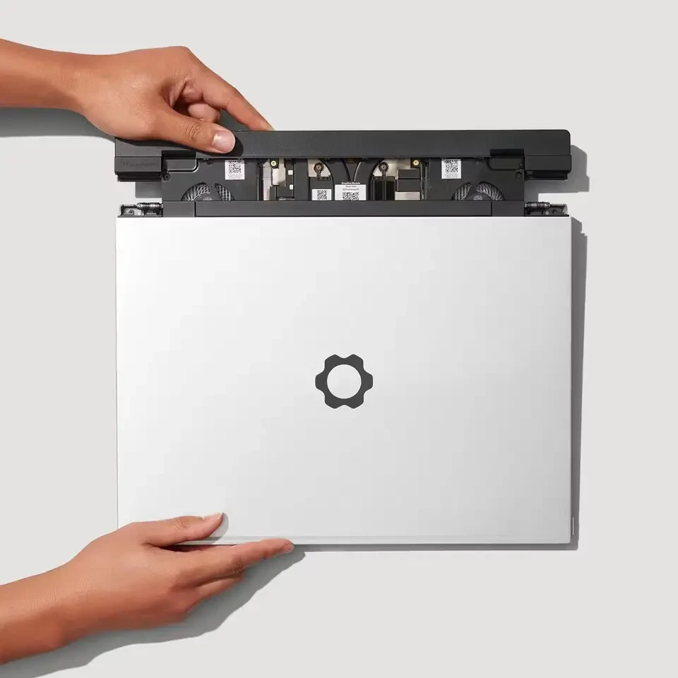 Framework Laptop 16 Hadir dengan AMD Ryzen AI 300 Series dan RTX 50 Series
